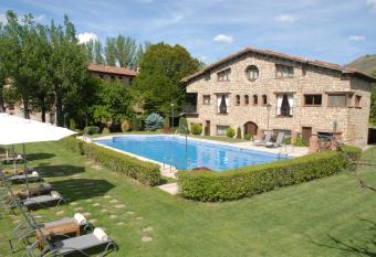 Molino de Alcuneza Relais & Ch  teaux allows 18 year olds to book a room