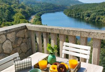 Lar do Pil  s has Balcony rooms