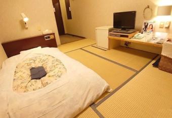 Ebisu Hotel - Vacation STAY 18936v has Smoking rooms