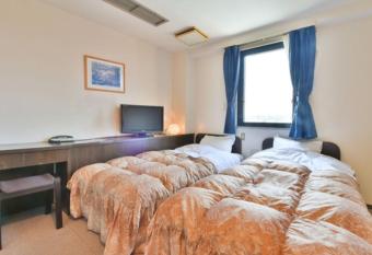 Suzuka Royal Hotel - Vacation STAY 38957v has Smoking rooms