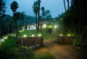 The Nest bettathuru Hilltopstay, Coorg has Balcony rooms
