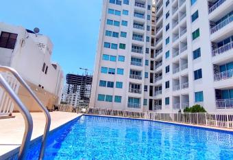 apartamentos-rodadero has Balcony rooms