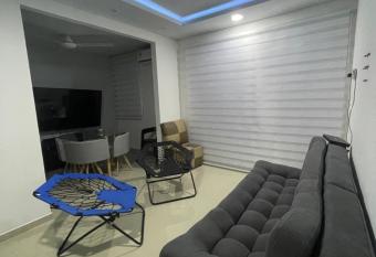 Apto en monter  a allows 18 year olds to book a room