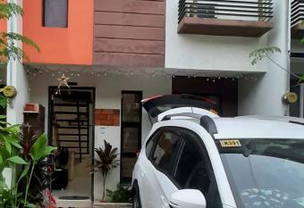 Entire 2 story-house in Navona Subdivision in lapu-lapu Mactan Cebu has Balcony rooms