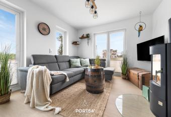 Piraten Nest allows 18 year olds to book a room