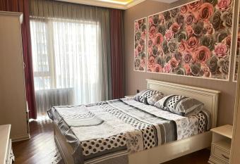 Park Azure Lyuks Apartments has Balcony rooms