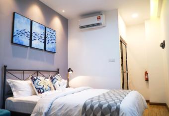 Infinity Guesthouse allows 18 year olds to book a room