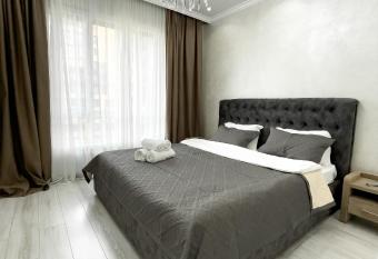 ELEMENT Apartment allows 18 year olds to book a room