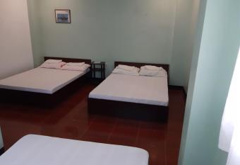 Angel and Marie s Basic ACroom for 3 - 6 pax has Balcony rooms