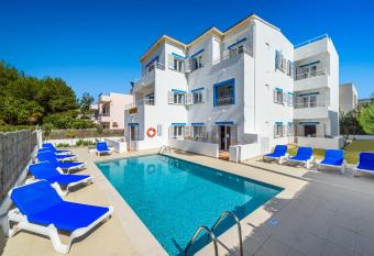 Apartamentos Falc   has Balcony rooms