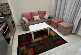 MS downtown flat has Balcony rooms