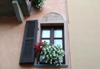Holiday House Antica Dimora soggiorni di primavera come a casa has Balcony rooms