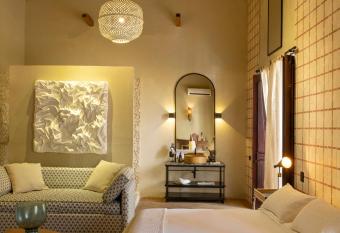 Privado Selfservice Boutique Rooms allows 18 year olds to book a room