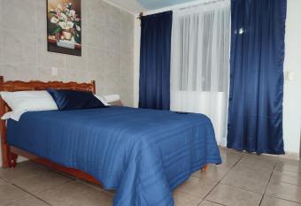 Gedayealdi has Balcony rooms