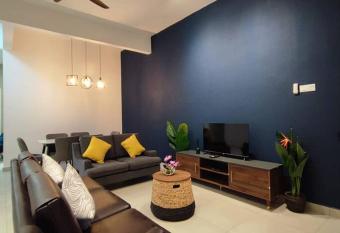 W39WarmStay@GoldenHills/NightMarket/4R/BBQ has Balcony rooms