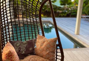 3 bedrooms villa at Baie orientale 200 m away from the beach with sea view private pool and enclosed garden has Balcony rooms