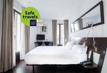 Petit Palace Arana Bilbao allows 18 year olds to book a room