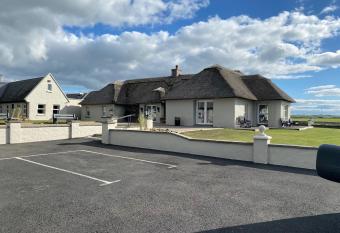 Red Cliff Lodge allows 18 year olds to book a room