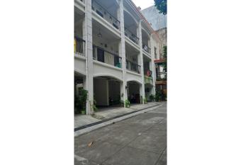 OYO 903 Tesoro Apartments has Balcony rooms