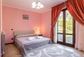 Sweet Home has Balcony rooms