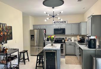 Good Vibes ONLY! allows 18 year olds to book a room