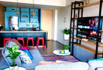 PH en piso 14, Mucha Seguridad Con Jacuzzi y Gym has rooms with a private hot tub