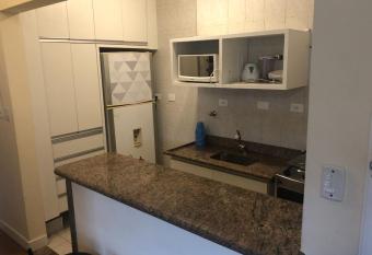 Flat centro Guaruj  - Pitangueiras allows 18 year olds to book a room