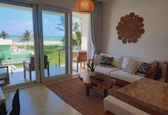 Floor #3 Amazing Ocean View. Gorgeous Apartment has Balcony rooms