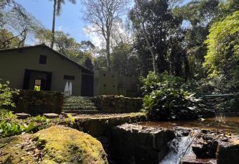 Cabana do Alto -Experi  ncia Sensorial com a Natureza has Balcony rooms