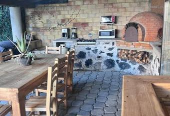 Posada Calderon has Balcony rooms