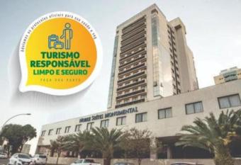 Flat Nobile - Centro de Bras  lia A212 allows 18 year olds to book a room