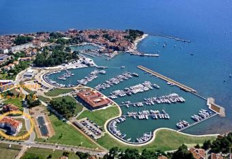 Apartments Nautica has Balcony rooms