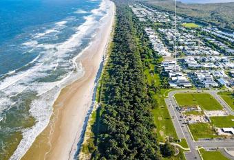 Charming Beach Suite has Balcony rooms