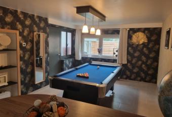 Maison de vacances aux portes des Fagnes has Balcony rooms