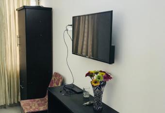 Sweet Home at Bashundhara RA has Smoking/Balcony rooms