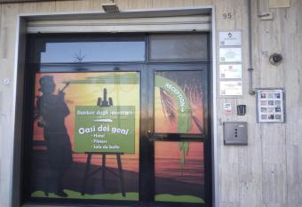 Oasi dei Geni allows 18 year olds to book a room