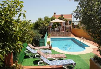 Casa del T  o Pepe has Balcony rooms