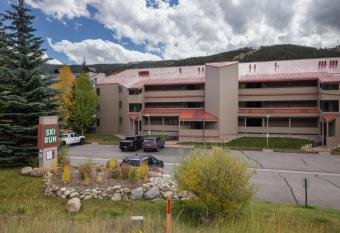 Ski Run #303 by Summit County Mountain Retreats has Balcony rooms
