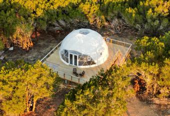 Stunning Mountain View Luxury Dome In Burnet Texas allows 18 year olds to book a room