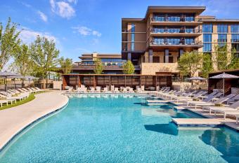 Omni PGA Frisco Resort & Spa has Balcony rooms