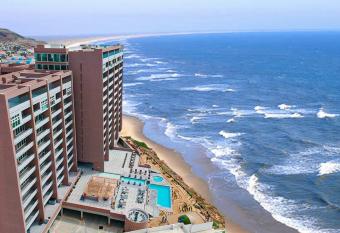 Luxury Beach Condo with Pool has Balcony rooms