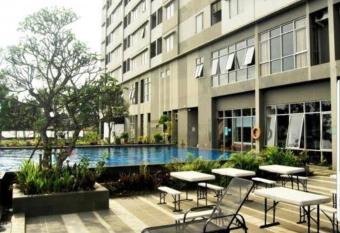 Apartement The Edge by Key properti has Balcony rooms