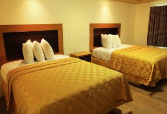 Maverick Inn has Smoking rooms