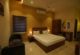 Hotel PSY has Smoking/Balcony rooms