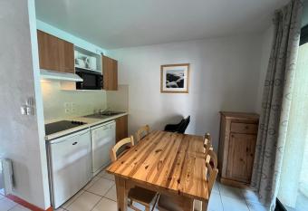 Appartement Arreau has Balcony rooms