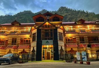 Hotel Anupam by Mid Orchard, Kasol has Balcony rooms