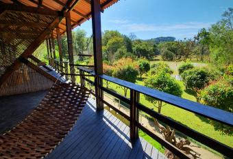 Recanto Paz & Terra allows 18 year olds to book a room