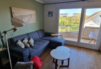 La M  sange has Balcony rooms