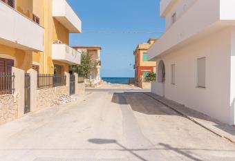 Via dei pini has Smoking rooms