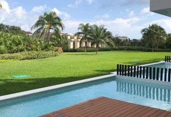 Condo/ Depa - Marea Azul - Playa del Carmen has rooms with a private hot tub